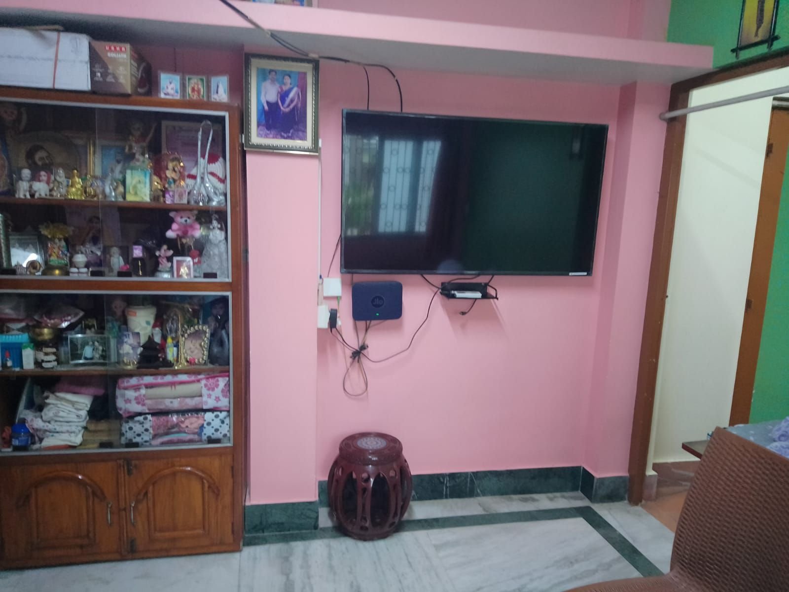 810b9ce2-7948-475d-8435-b0821959c7e2