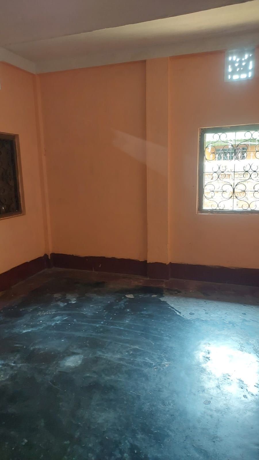 bb85ea3c-ba1f-4e4c-a954-4eb89984a057